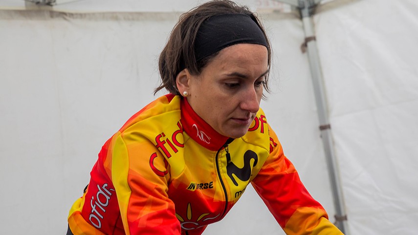 mundial-ciclocross-valkenburg-2018-elite-femenina-victoria-sanne-cant-aida-nuno-21