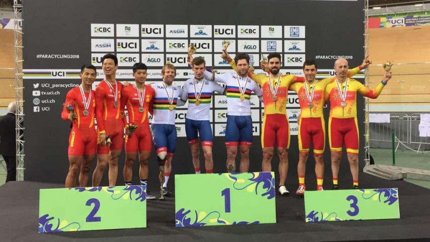 El-bronce-de-la-Velocidad-por-equipos-cierra-un-gran-Mundial-para-Espana