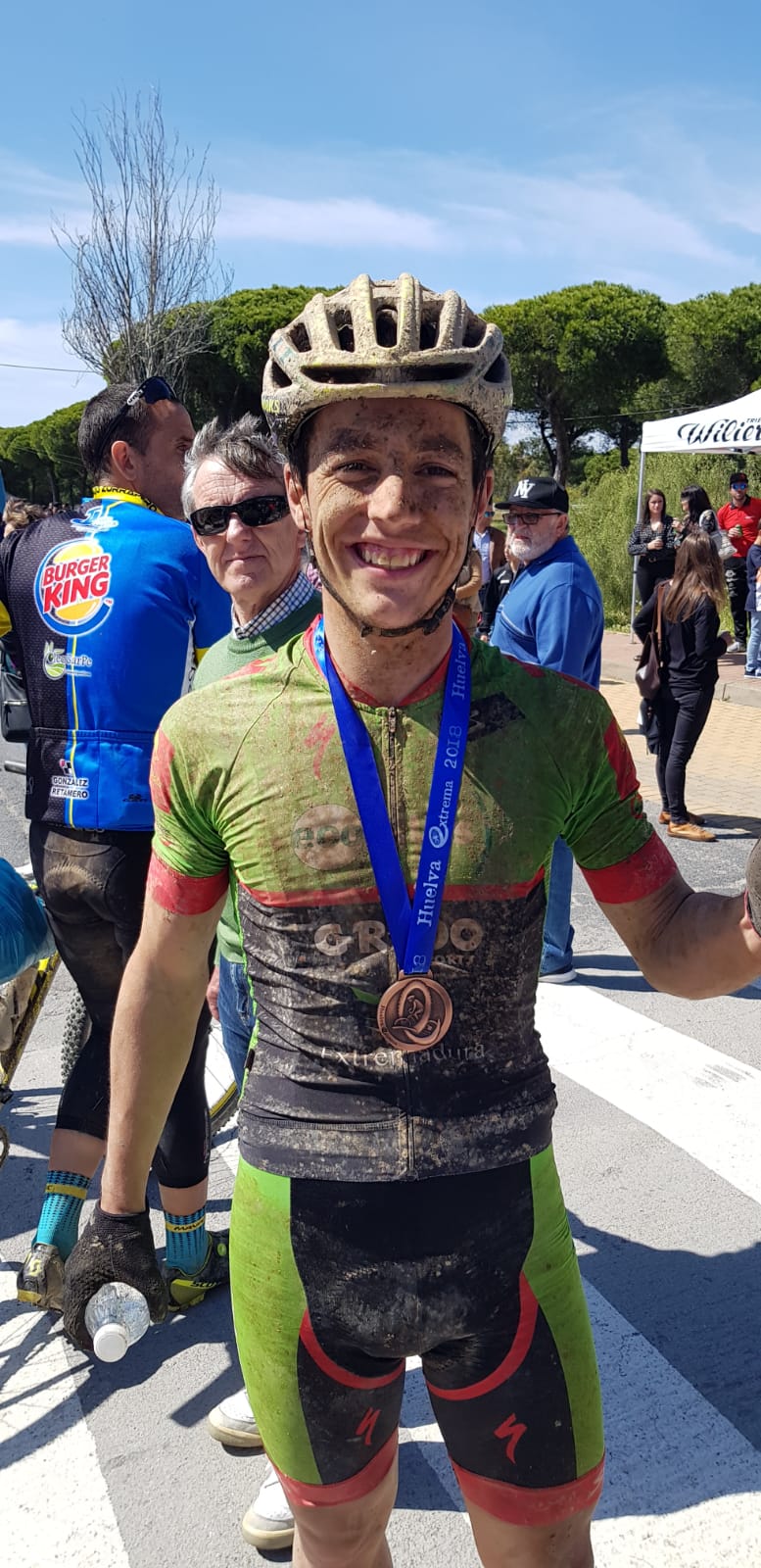 CORDERO, TORRES Y ALONSO SE TRAEN A EXTREMADURA TRES CAMPEONATOS DE ESPAÑA DE ULTRAMARATÓN