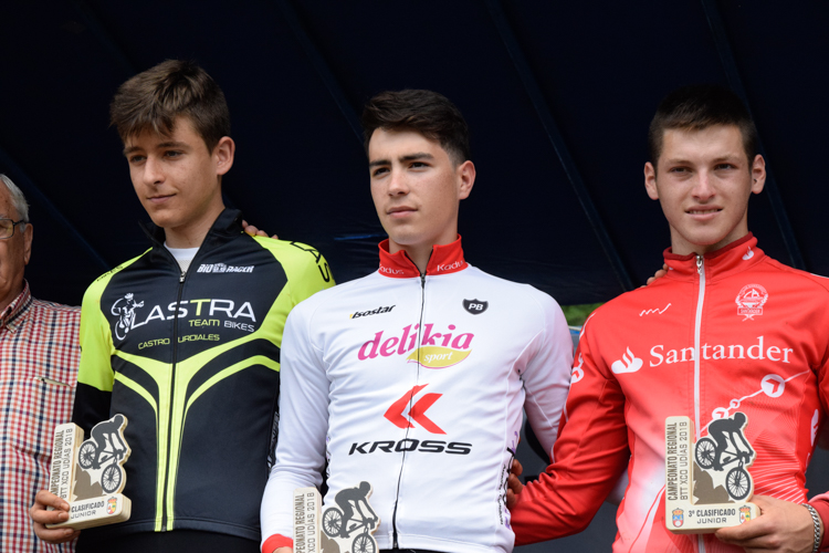 Y OTROS 8 CAMPEONES EN EL XCO