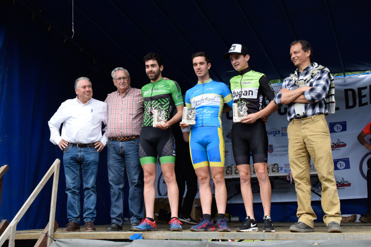 Y OTROS 8 CAMPEONES EN EL XCO