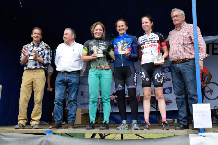 Y OTROS 8 CAMPEONES EN EL XCO