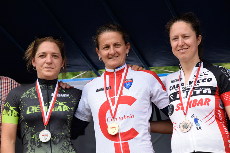 Y OTROS 8 CAMPEONES EN EL XCO