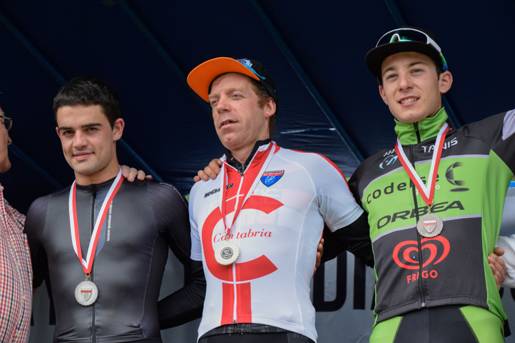 Y OTROS 8 CAMPEONES EN EL XCO