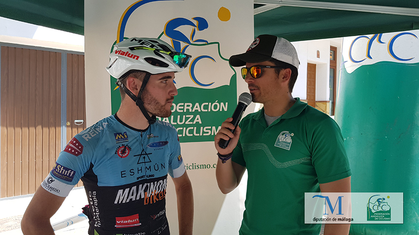 Alejandro-Leal-vence-al-sprint-en-Canillas-de-Aceituno