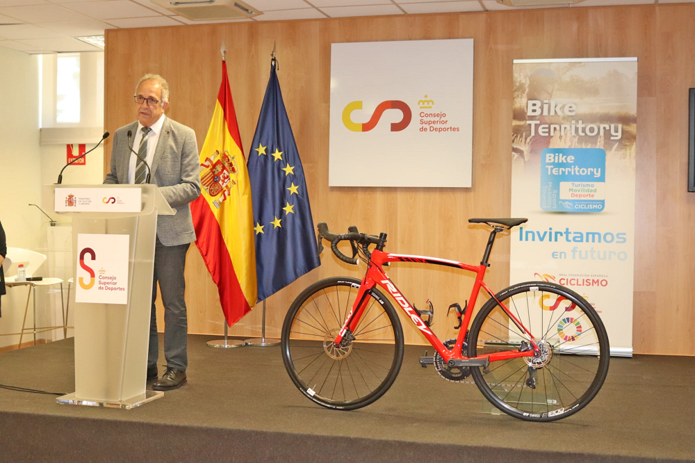 La RFEC, junto a la Federación de Ciclismo de Castilla y León, presenta el proyecto Bike Territory