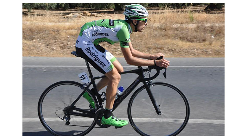 DUELO-DE-ESCALADORES-PARA-EL-BICICLETAS-RODRiGUEZ-EXTREMADURA-EN-aVILA