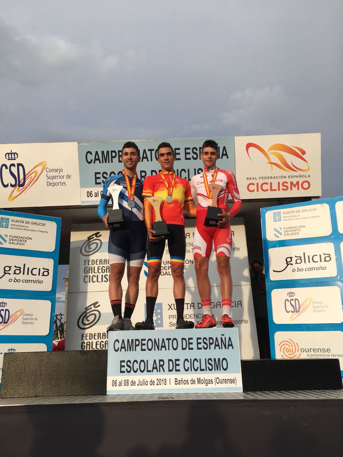 EXCELENTE ACTUACIÓN DE LOS ESCOLARES CÁNTABROS EN ORENSE