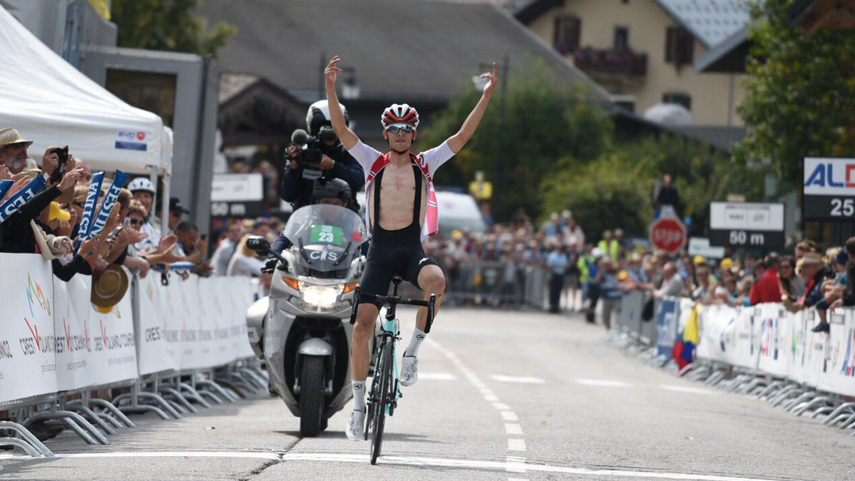 El-suizo-Gino-Mader-se-impone-en-la-8-etapa-del-Tour-del-Porvenir