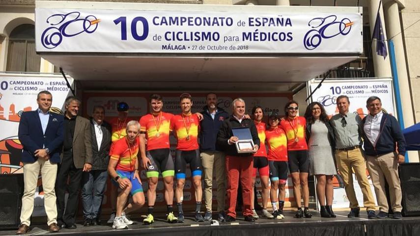 Los-medicos-cambian-la-bata-por-el-maillot-en-el-X-Campeonato-de-Espana-de-Ciclismo-para-Medicos