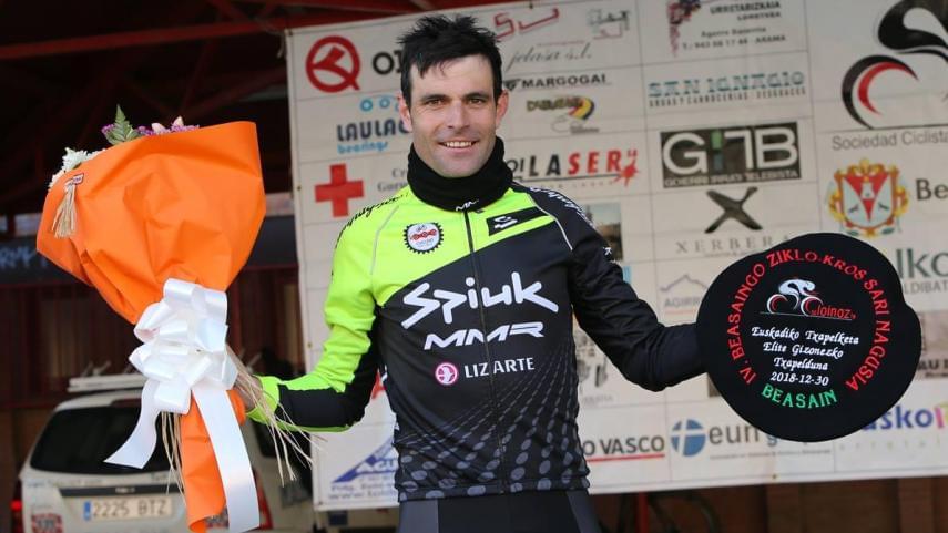 Javier-Ruiz-de-Larrinaga-anuncia-su-retirada-al-termino-de-la-campana-de-ciclocross