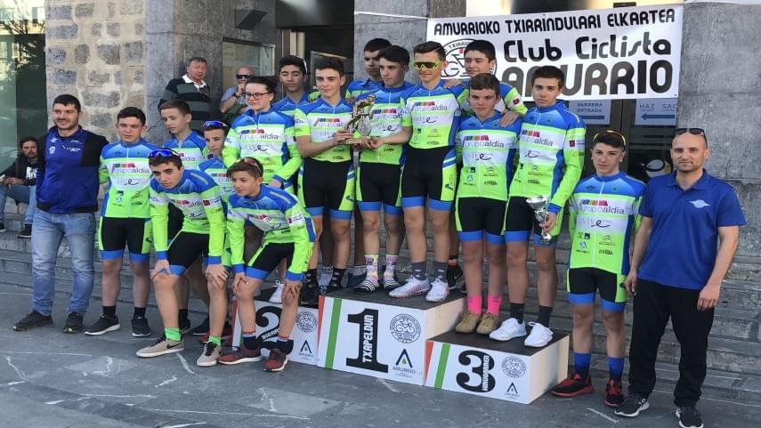 El-Grupo-Aldia-Vive-Huesca-cadete-vence-por-equipos-en-la-Aiarako-Bira