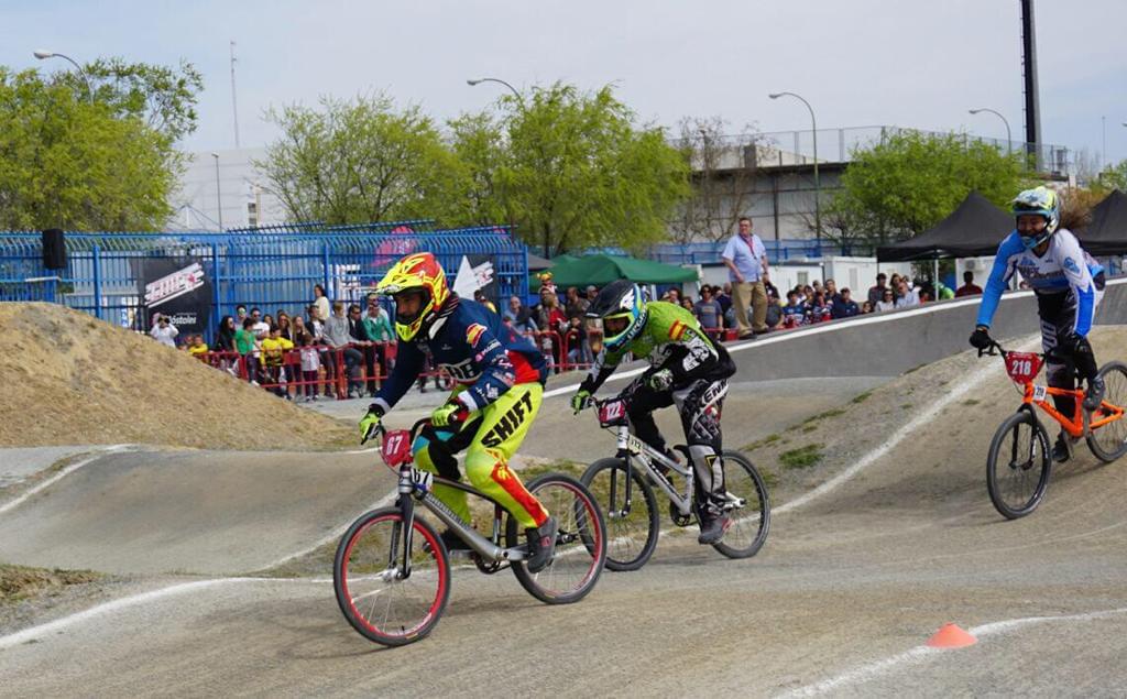 Móstoles acogió la apertura de la Copa de Madrid de BMX 2019