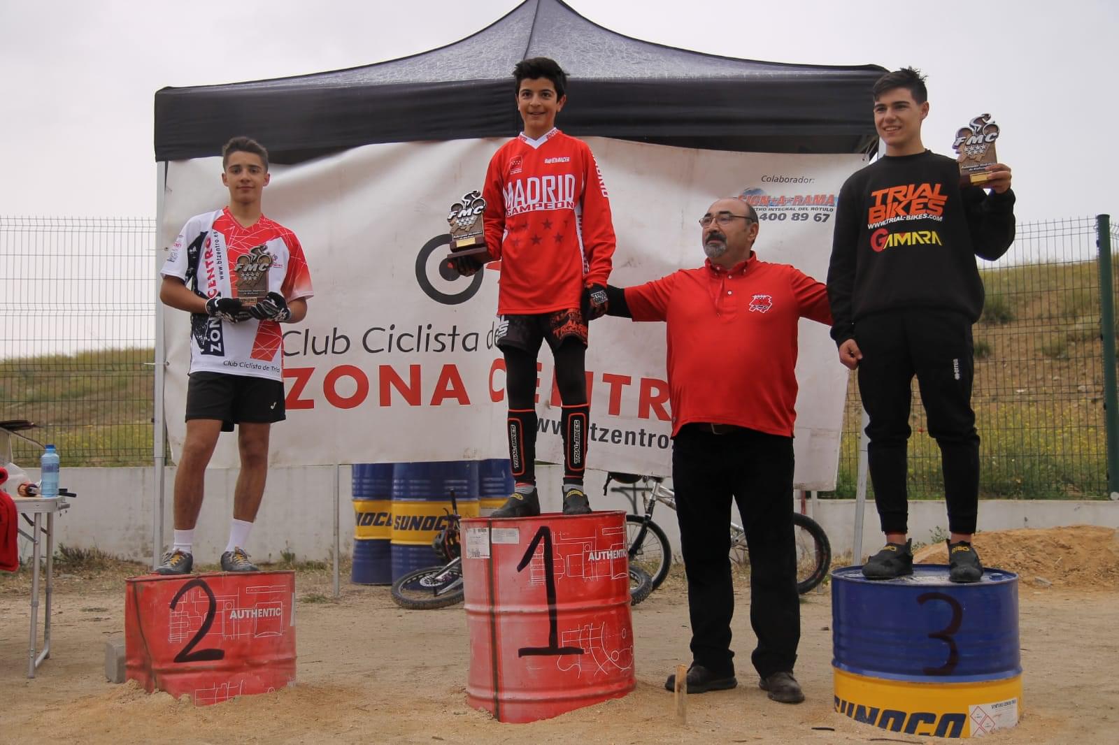 Usera coronó ayer domingo un año más a los campeones de Madrid de trial bici