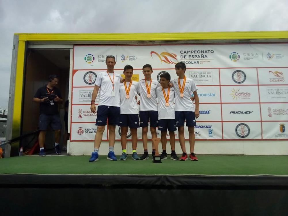 Una gymcana de bronce aupa a la selección aragonesa infantil al tercer cajón del campeonato de España