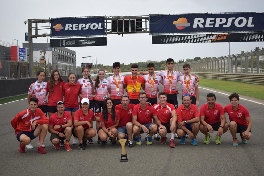 Rubén Sánchez y el equipo cadete llevan a la gloria a la Comunidad de Madrid en los Nacionales de Escuelas