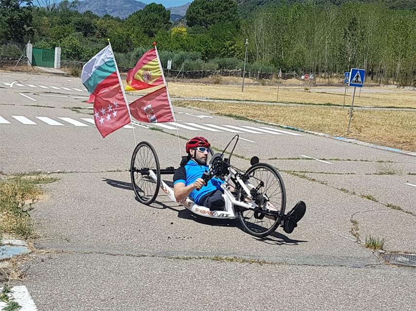 La Comisión de Ciclismo Adaptado cede una segunda handbike a otro ciclista con discapacidad