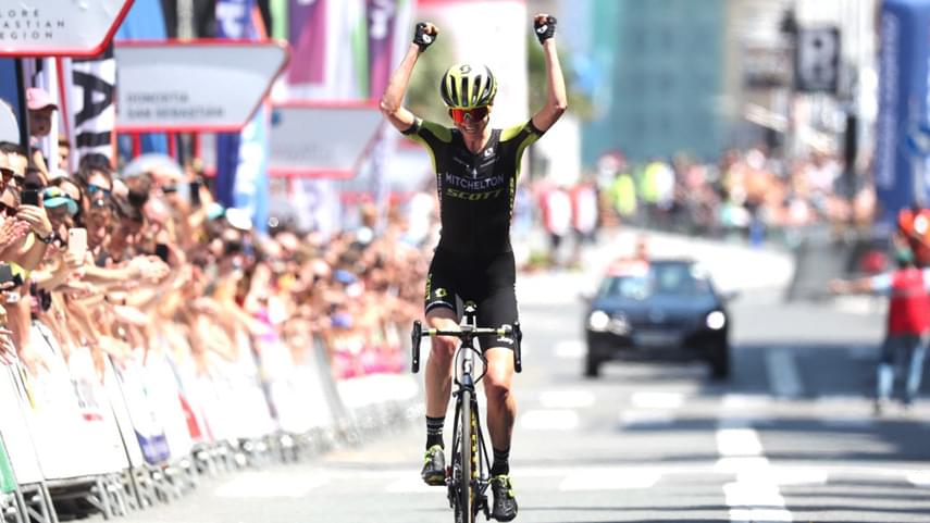 Lucy-Kennedy-ganadora-de-la-primera-Clasica-San-Sebastian-femenina