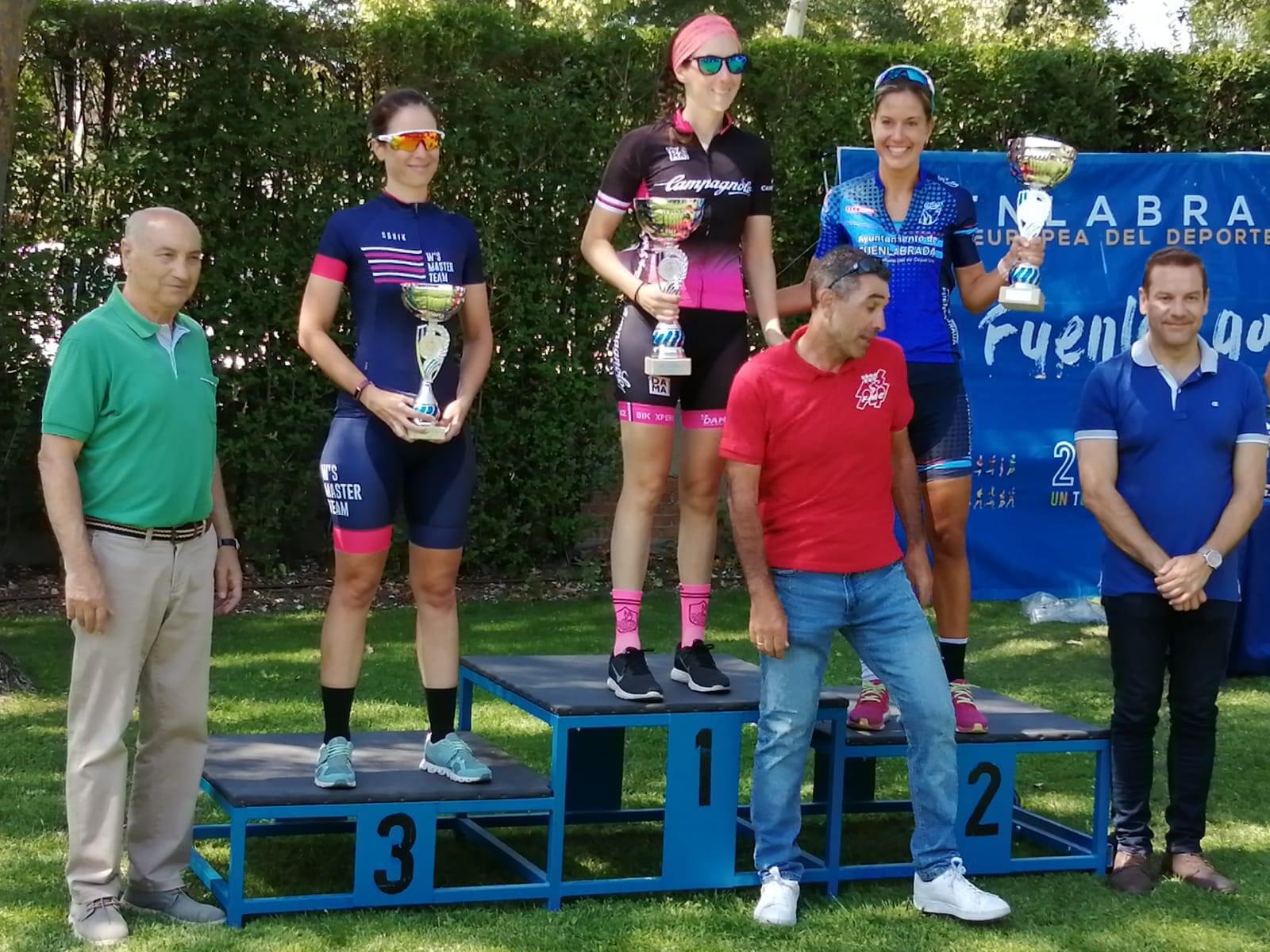 Carolina Esteban y Jorge García fueron lo más fuertes en la fiesta del ciclismo fuenlabreño