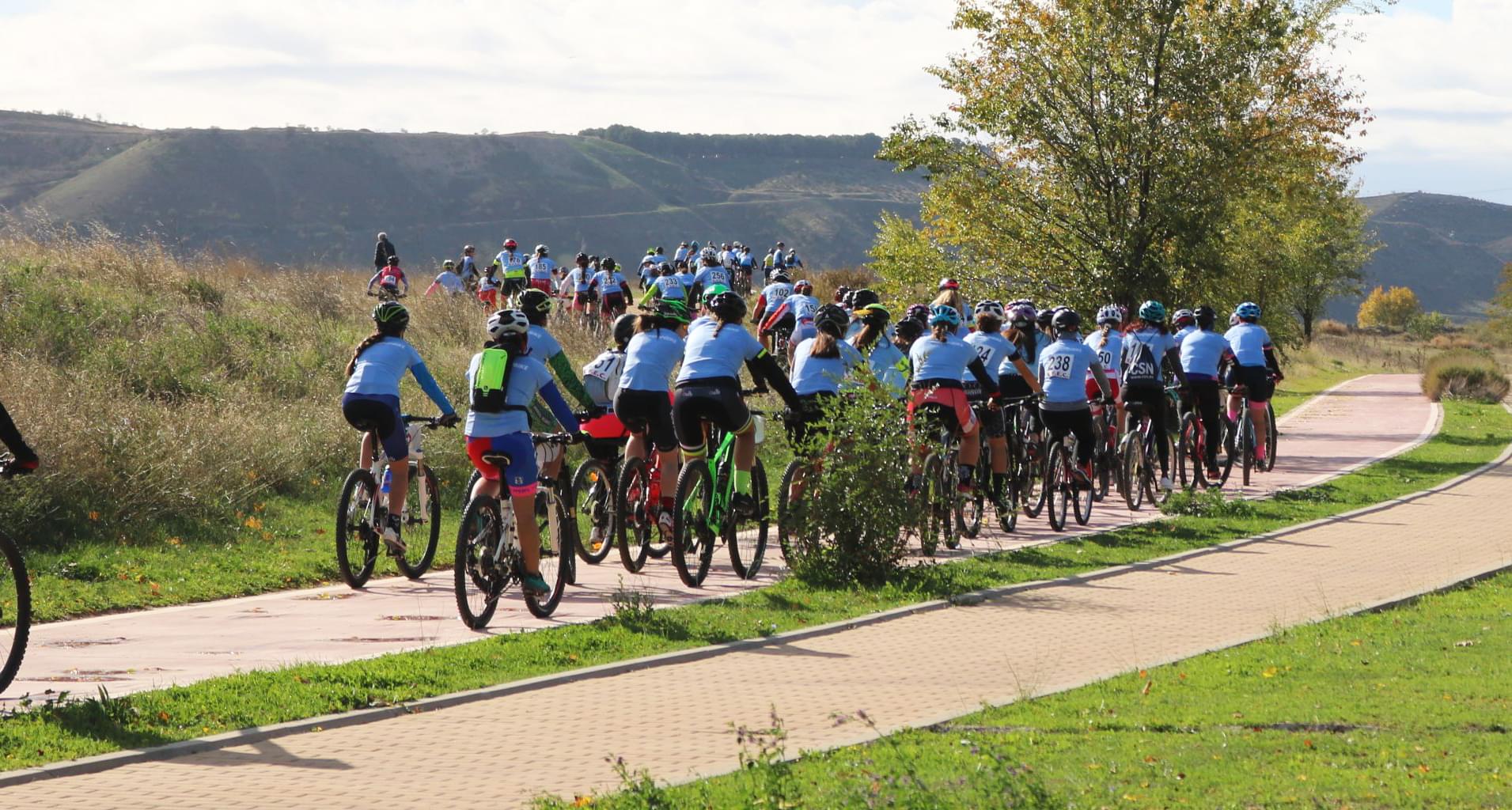 Women In Bike bate récords en Torrejón de Ardoz