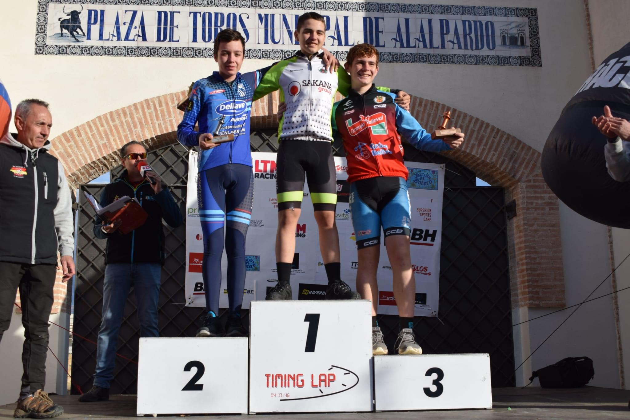 Aida Nuño y Aitor Hernández, victorias de prestigio en el tradicional ciclocross de la Peña Ciclista Ciclonorte
