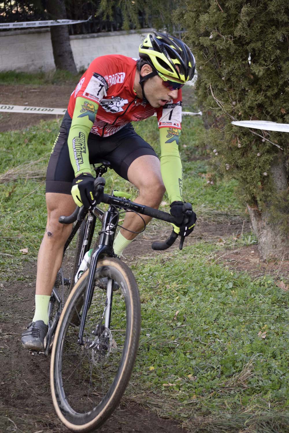 Nadia Lozano y Carlos Hernández, triunfadores en el ciclocross de El Escorial