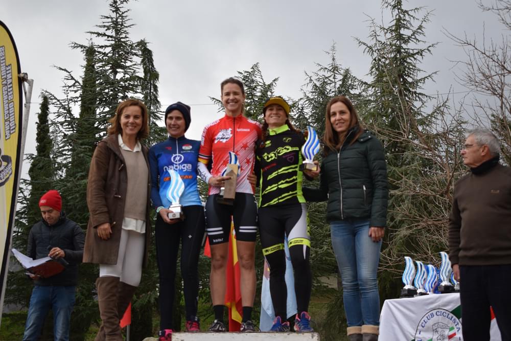 Nadia Lozano y Carlos Hernández, triunfadores en el ciclocross de El Escorial