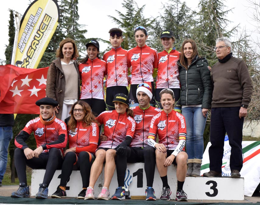 Nadia Lozano y Carlos Hernández, triunfadores en el ciclocross de El Escorial