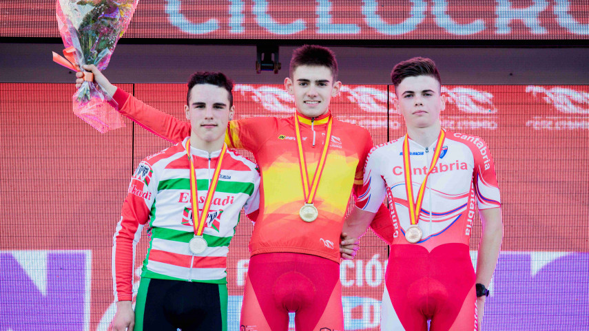 Igor-Arrieta-nuevo-Campeon-de-Espana-Junior-de-Ciclocross