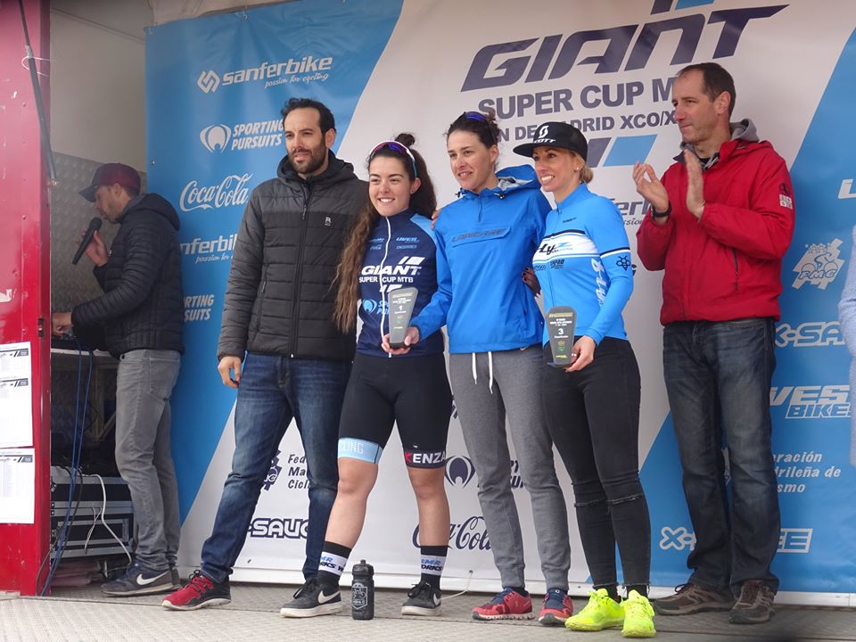 Muriel Bouhet y José María Cristóbal se imponen en el Open de Madrid de rally en Alpedrete