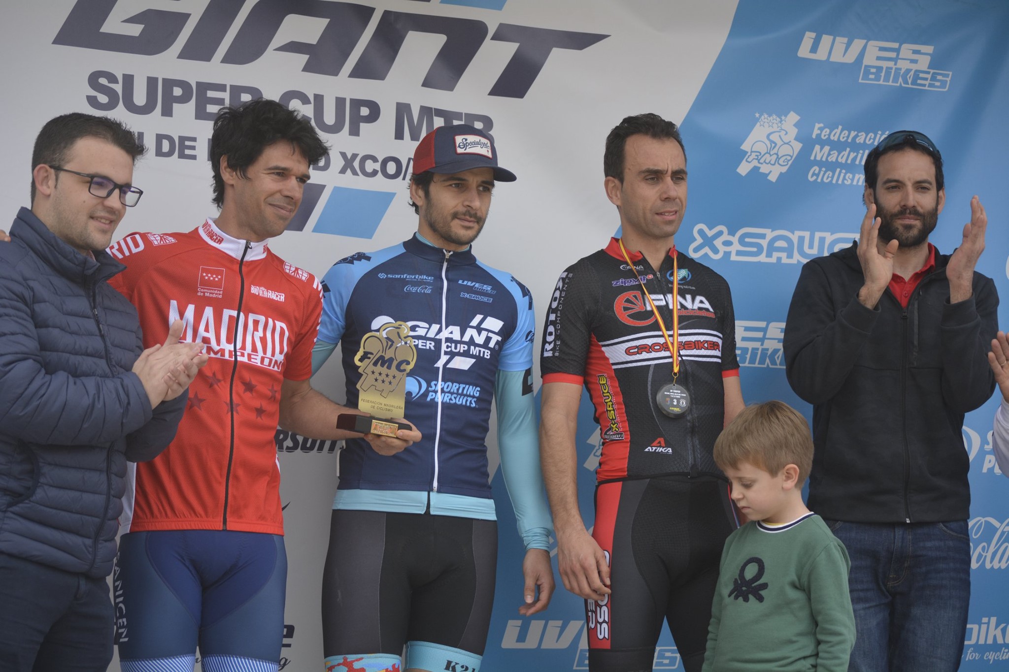 Natividad Gómez y Marcos García dominan el grupo PRO y se proclaman campeones de Madrid de XCO
