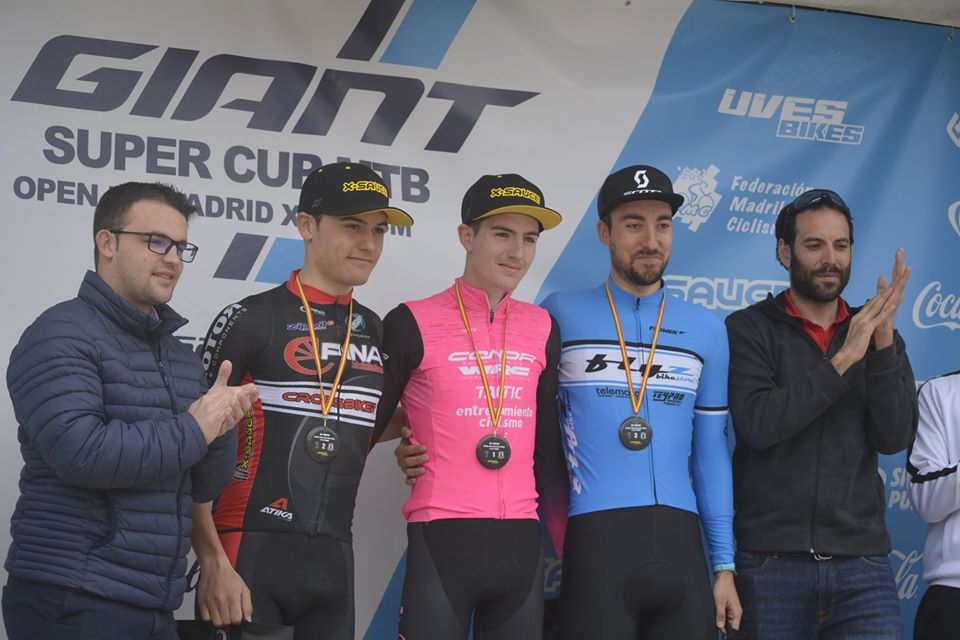 Natividad Gómez y Marcos García dominan el grupo PRO y se proclaman campeones de Madrid de XCO