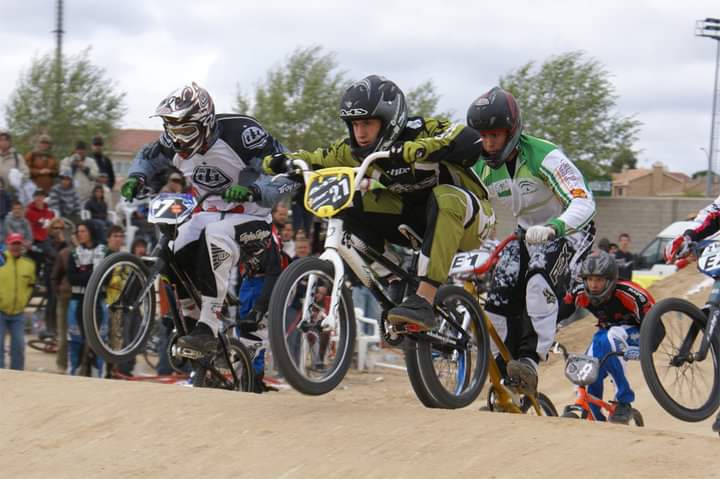 CLUBES MADRILEÑOS CON SOLERA. Conoce al Club BMX El Álamo