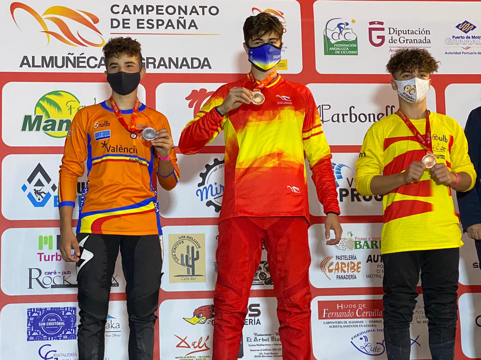 La selección autonómica de BMX logra tres medallas en los Nacionales de Almuñécar