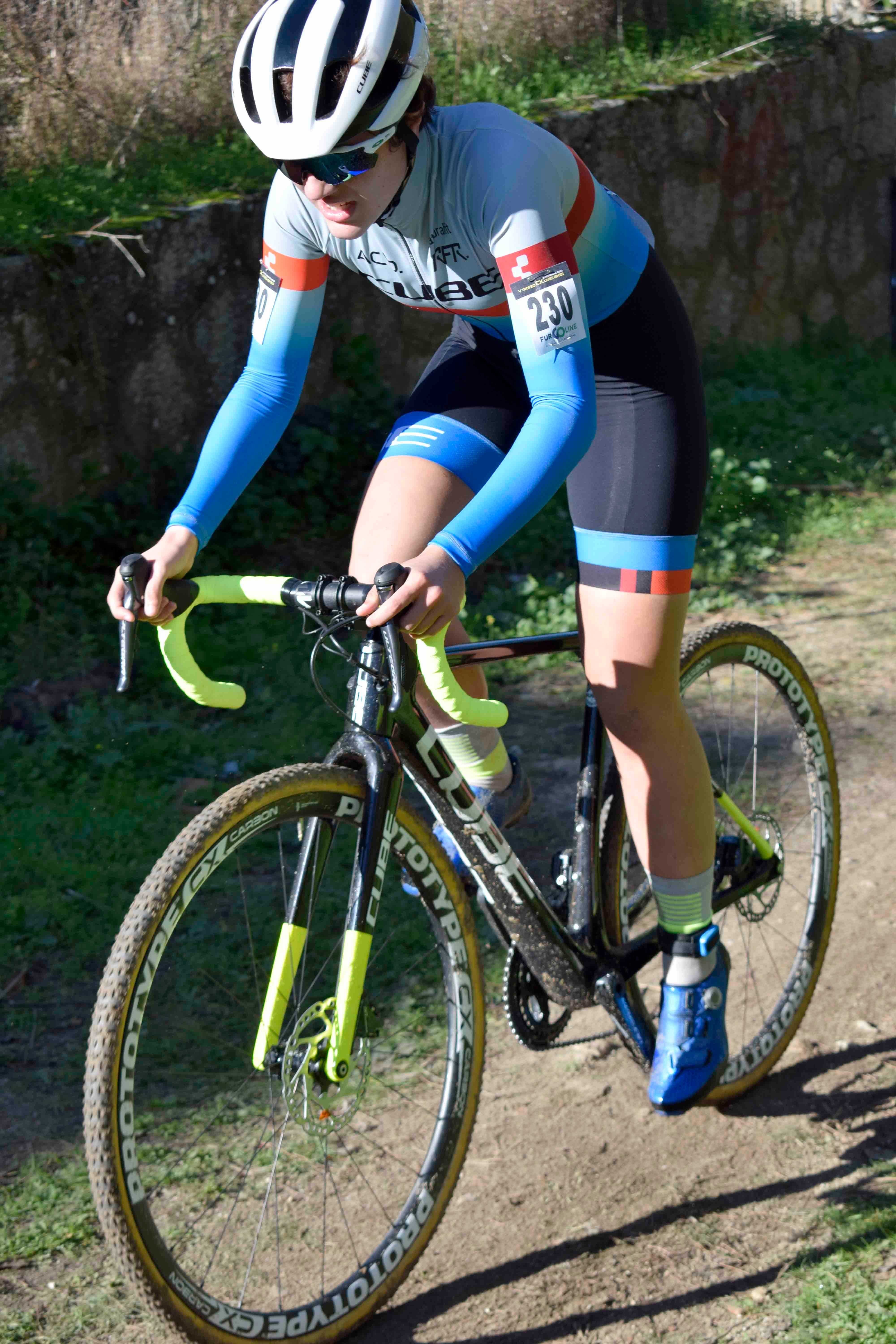 Gran fortaleza de Aida Nuño y Gonzalo Inguanzo en el V Trofeo de Ciclocross Uves Bikes