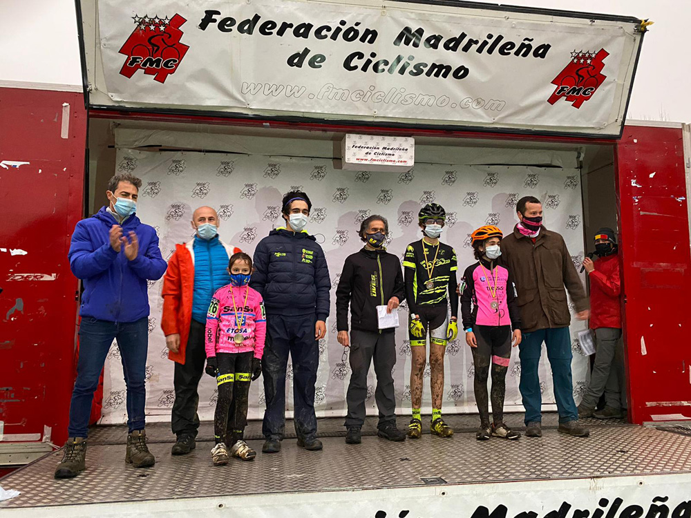 Aida Nuño y Aitor Hernández, los más fuertes en el primer asalto del Trofeo Ciclocross FMC-CAPFUN