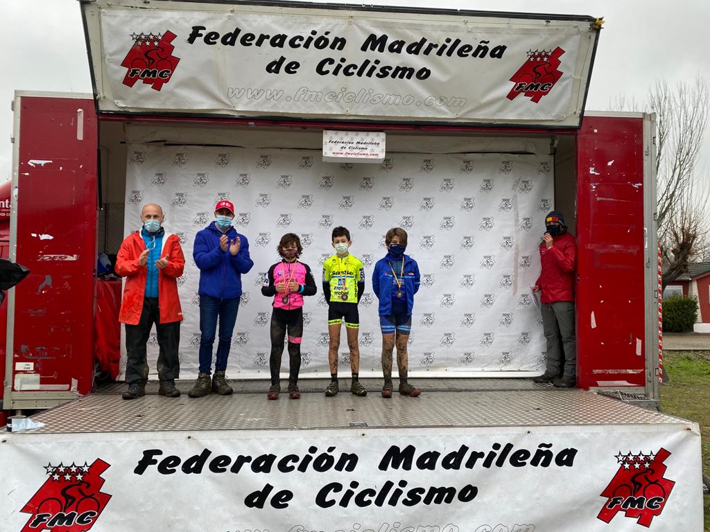 Aida Nuño y Aitor Hernández, los más fuertes en el primer asalto del Trofeo Ciclocross FMC-CAPFUN