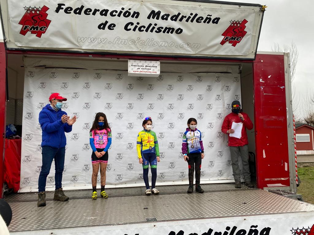 Aida Nuño y Aitor Hernández, los más fuertes en el primer asalto del Trofeo Ciclocross FMC-CAPFUN