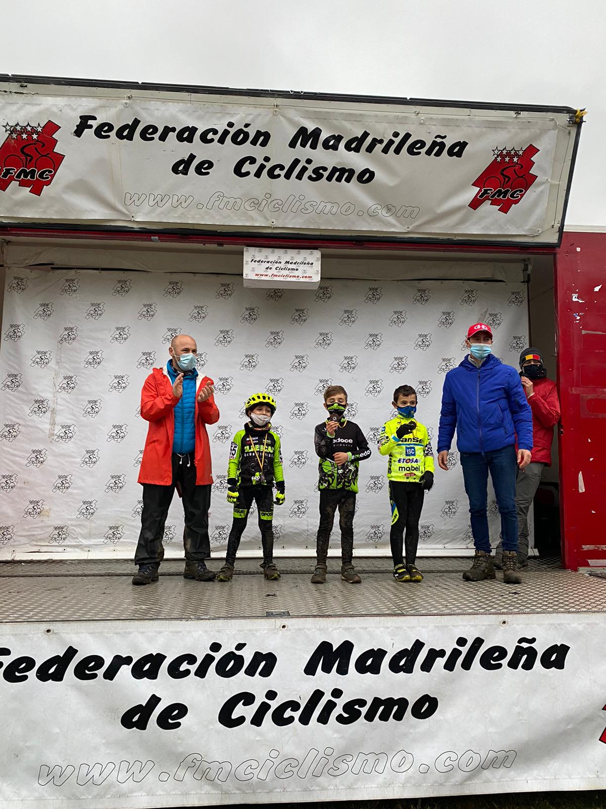 Aida Nuño y Aitor Hernández, los más fuertes en el primer asalto del Trofeo Ciclocross FMC-CAPFUN