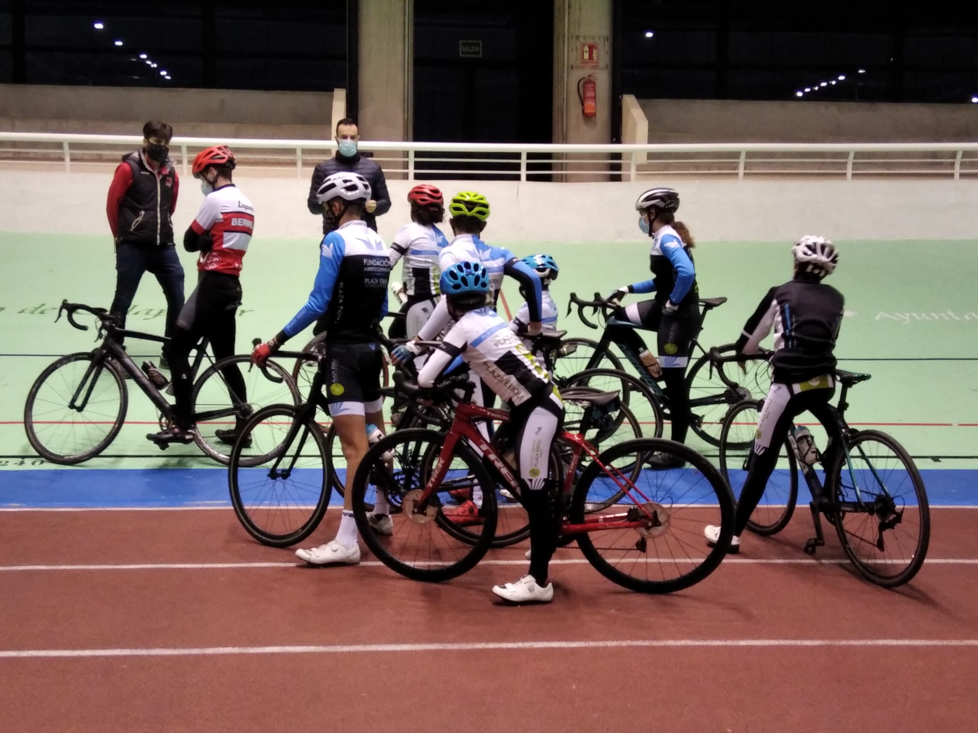 La Comisión de Escuelas impulsa y fomenta la disciplina de pista en nuestro Ciclismo Base