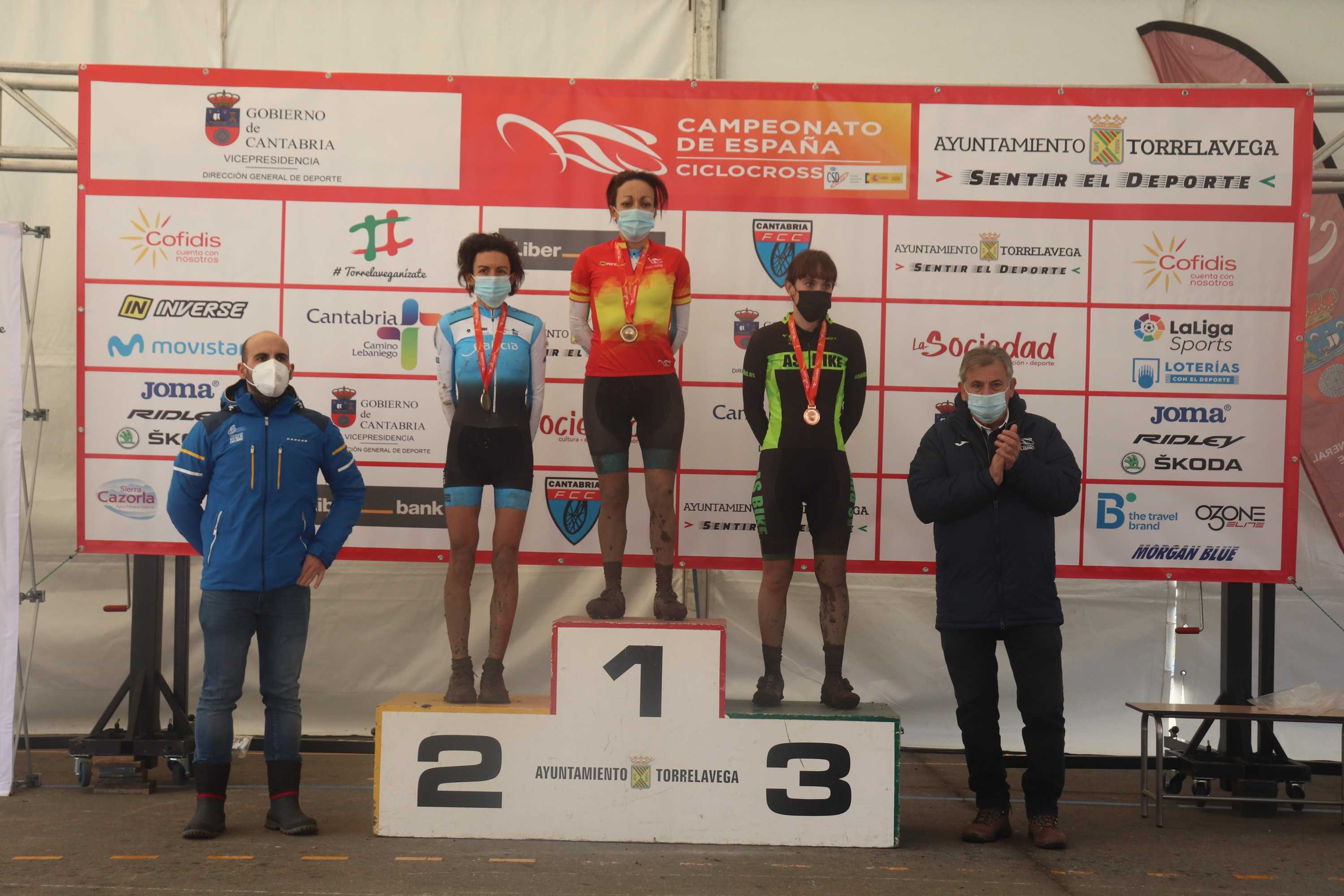 O ciclocrós galego cólgase seis medallas na apertura do Campionato de España
