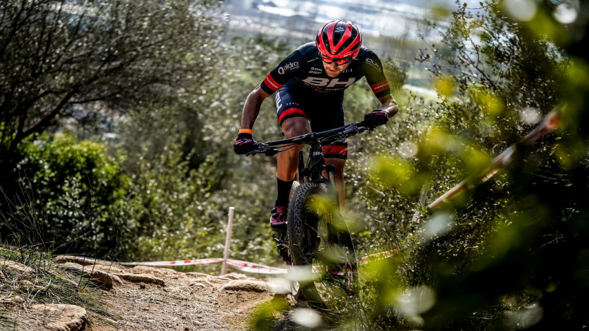 Pablo-Rodriguez-abriu-o-ano-olimpico-cun-decimo-terceiro-posto-en-Banyoles-