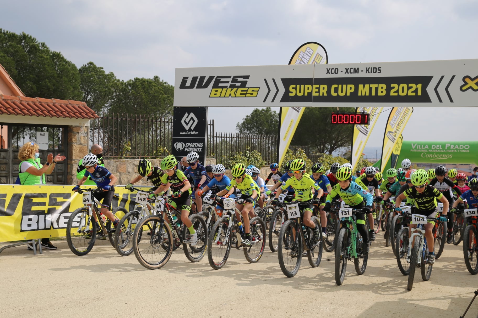 Villa del Prado trajo los  triunfos de Josefina Casadey y Marcos García en el segundo asalto de la Super Cup MTB XCO