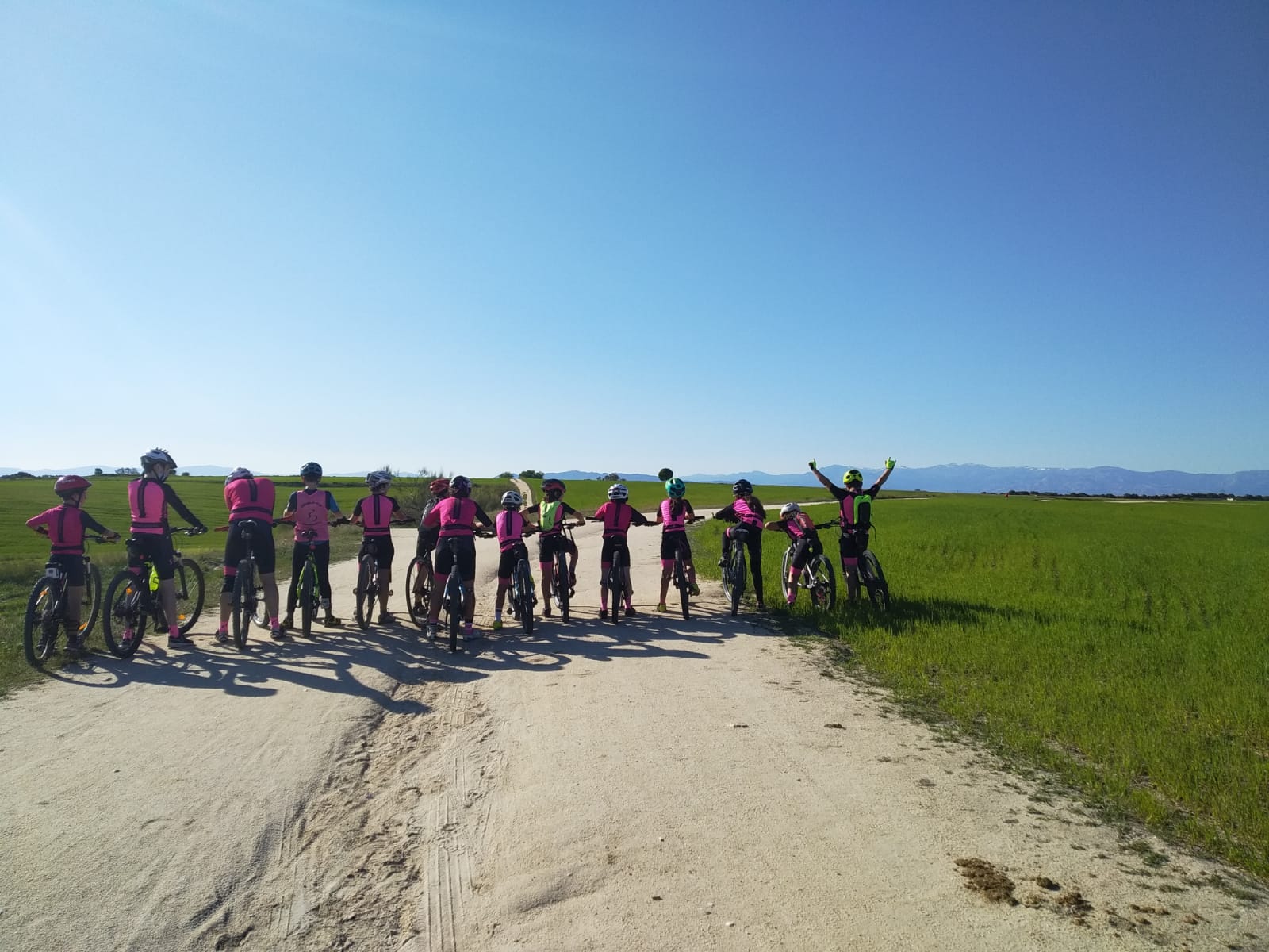 CLUBES MADRILEÑOS CON SOLERA. Conoce a la Escuela Entrenamiento Ciclismo