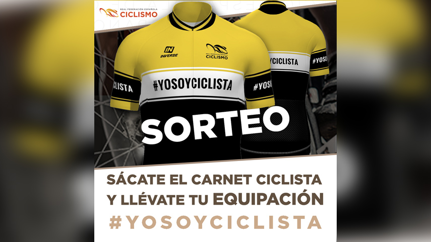 Alfonso-Varela-ganador-de-la-equipacion-a��Yo-Soy-Ciclistaa��-que-sorteabamos