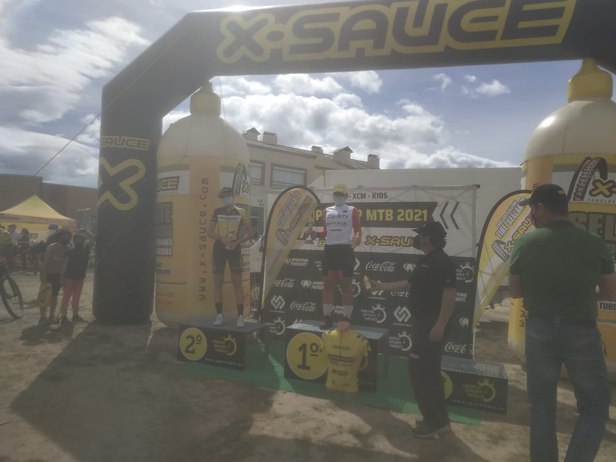 Natividad Gómez y Luca Pérez clausuraron con sus victorias la Super Cup XCO en Alpedrete