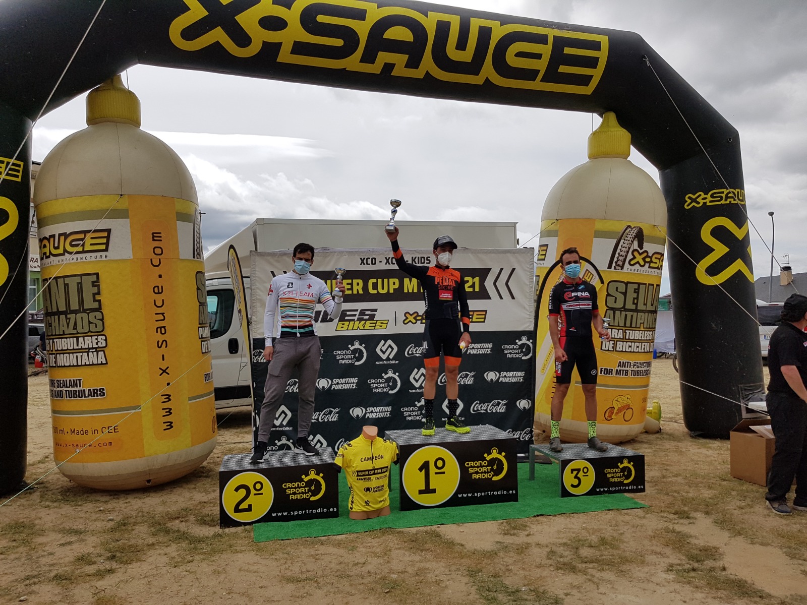 Natividad Gómez y Luca Pérez clausuraron con sus victorias la Super Cup XCO en Alpedrete