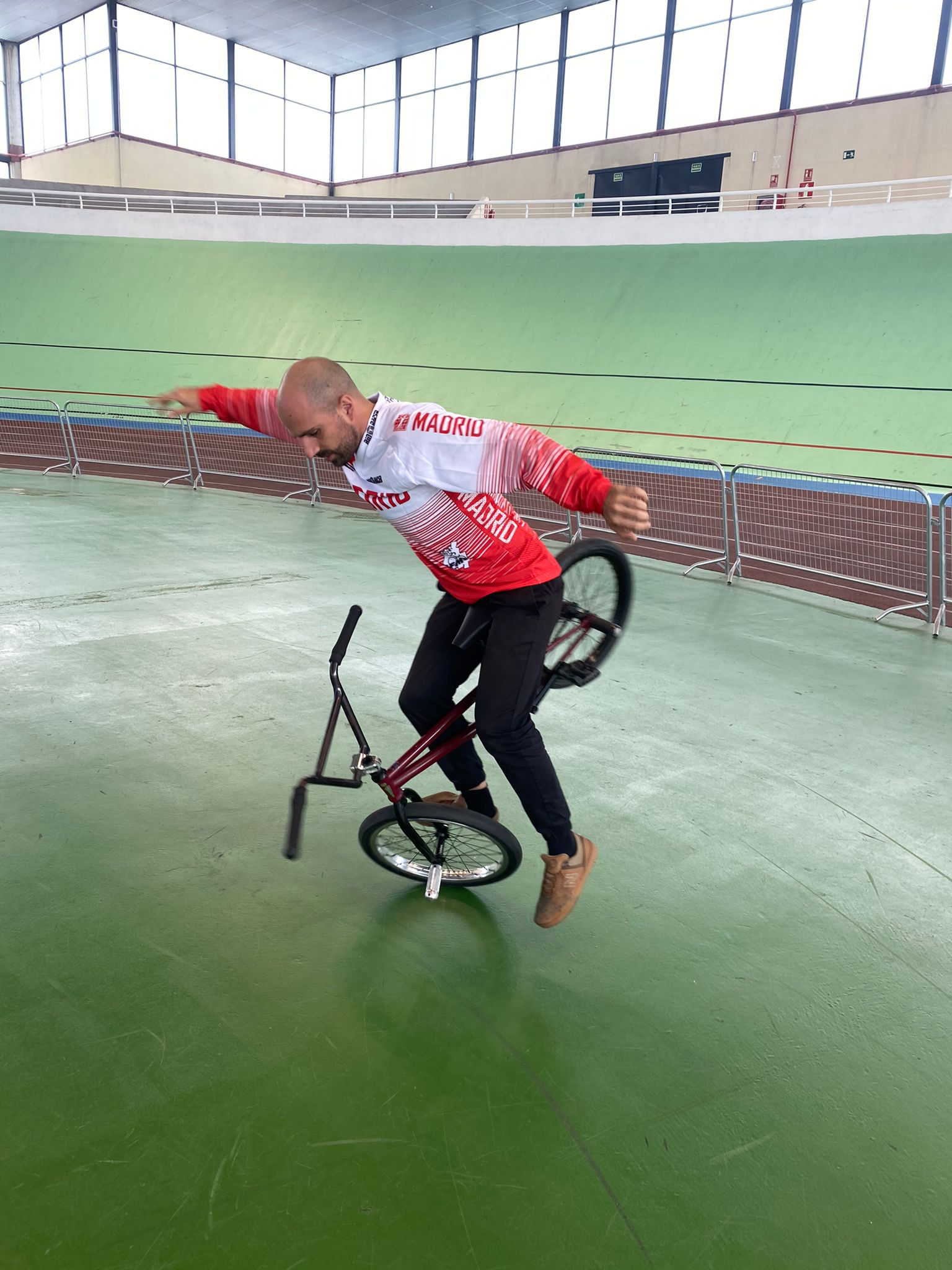 Especialistas madrileños de BMX Free Style. Conoce a Alberto Moya