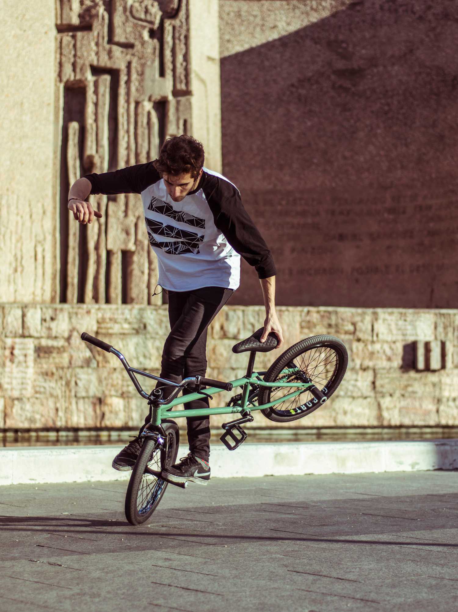Especialistas madrileños de BMX Free Style. Conoce a Miguel Tardío