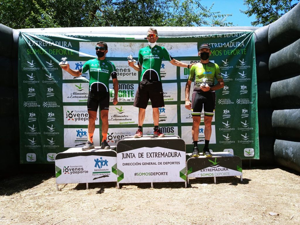 EL XCO EXTREMEÑO OFRECE EN QUINTANA DE LA SERENA UN CAMPEONATO REGIONAL ESPECTACULAR